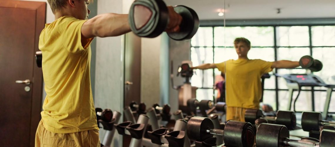 À quel âge peut-on commencer la musculation ? À quel âge peut-on commencer la musculation ?