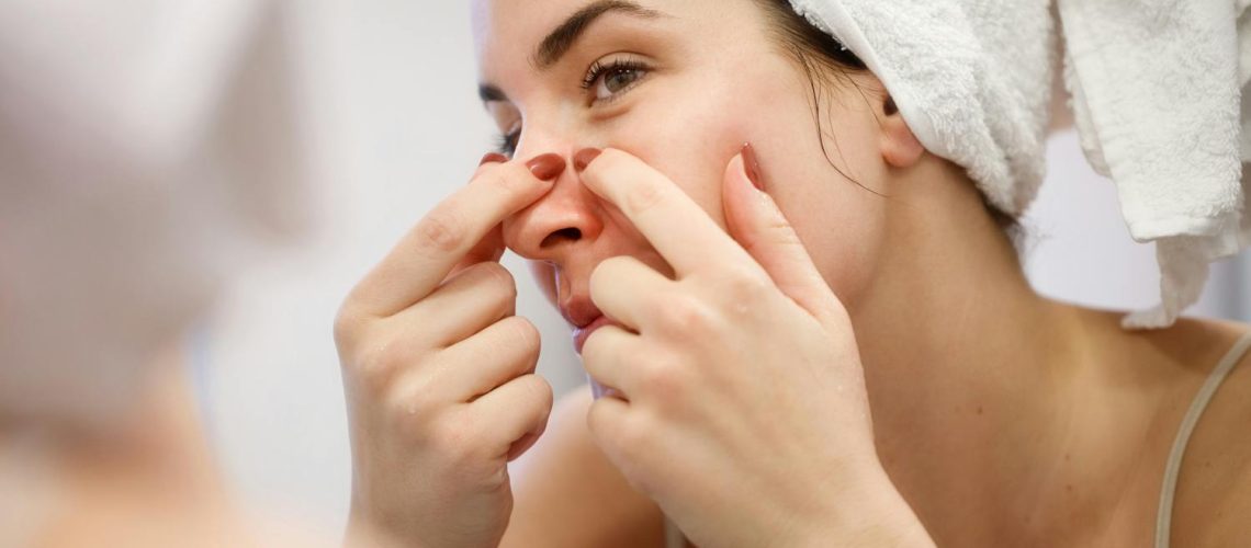 Bouton sur le nez : quelles causes ? Que faire ? Bouton sur le nez : quelles causes ? Que faire ?