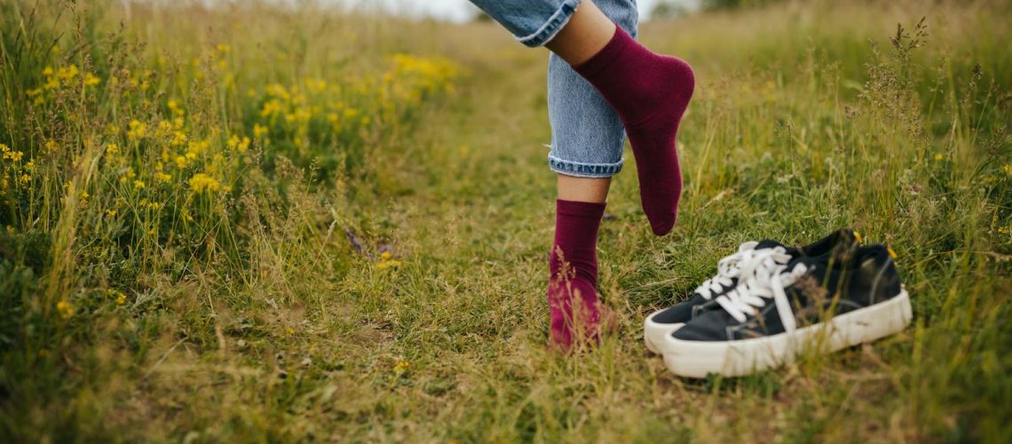 Porter des chaussures sans chaussettes : une fausse bonne idée !